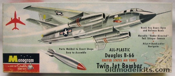 Monogram 1/83 Douglas B-66 Twin Jet Bomber, PA10-98 plastic model kit